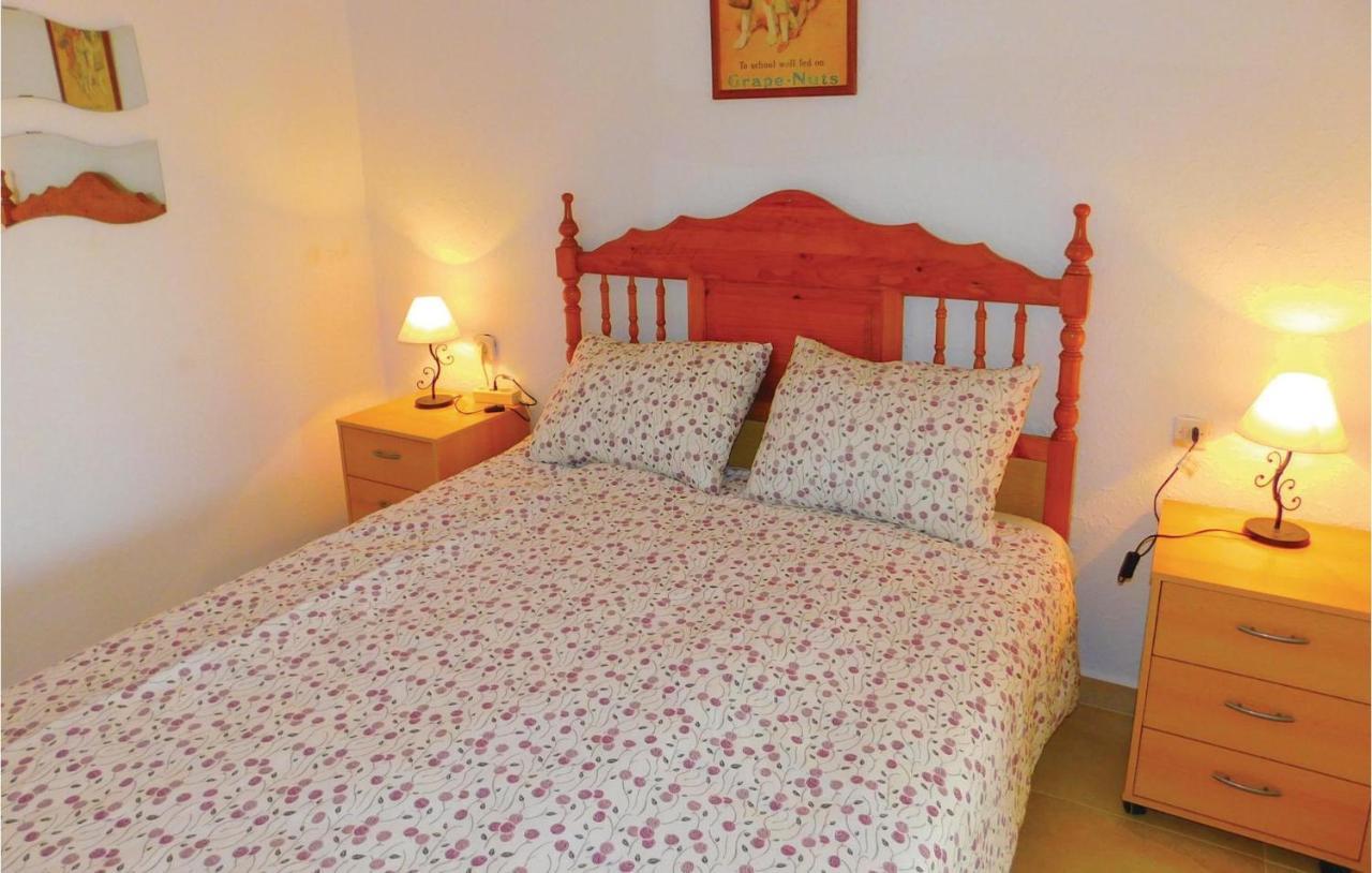 Cozy Apartment In Torrevieja-La Mata With Kitchen Ngoại thất bức ảnh