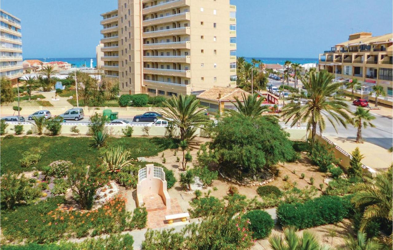 Cozy Apartment In Torrevieja-La Mata With Kitchen Ngoại thất bức ảnh