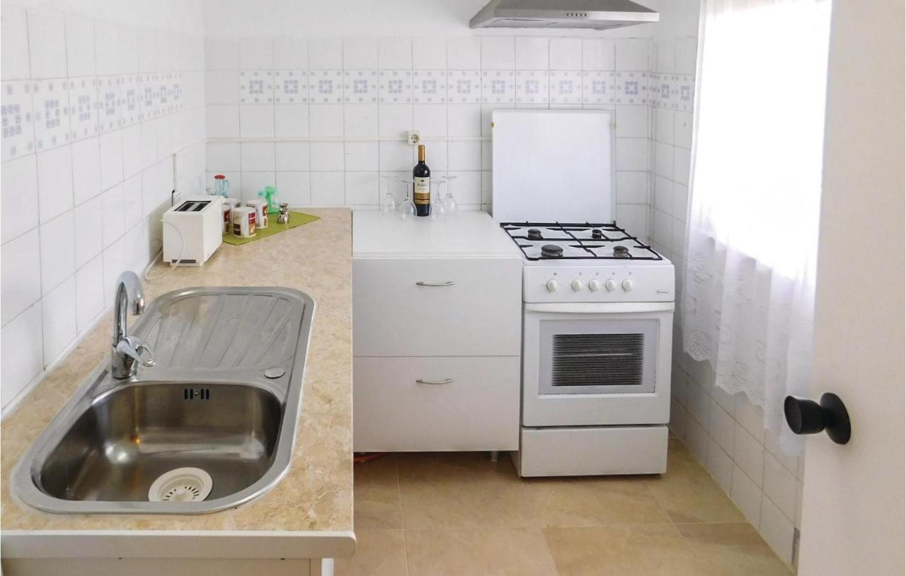 Cozy Apartment In Torrevieja-La Mata With Kitchen Ngoại thất bức ảnh